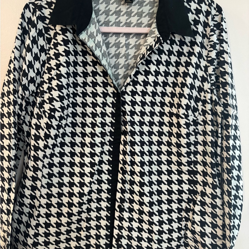 Worthington Black and White Houndstooth Skirt